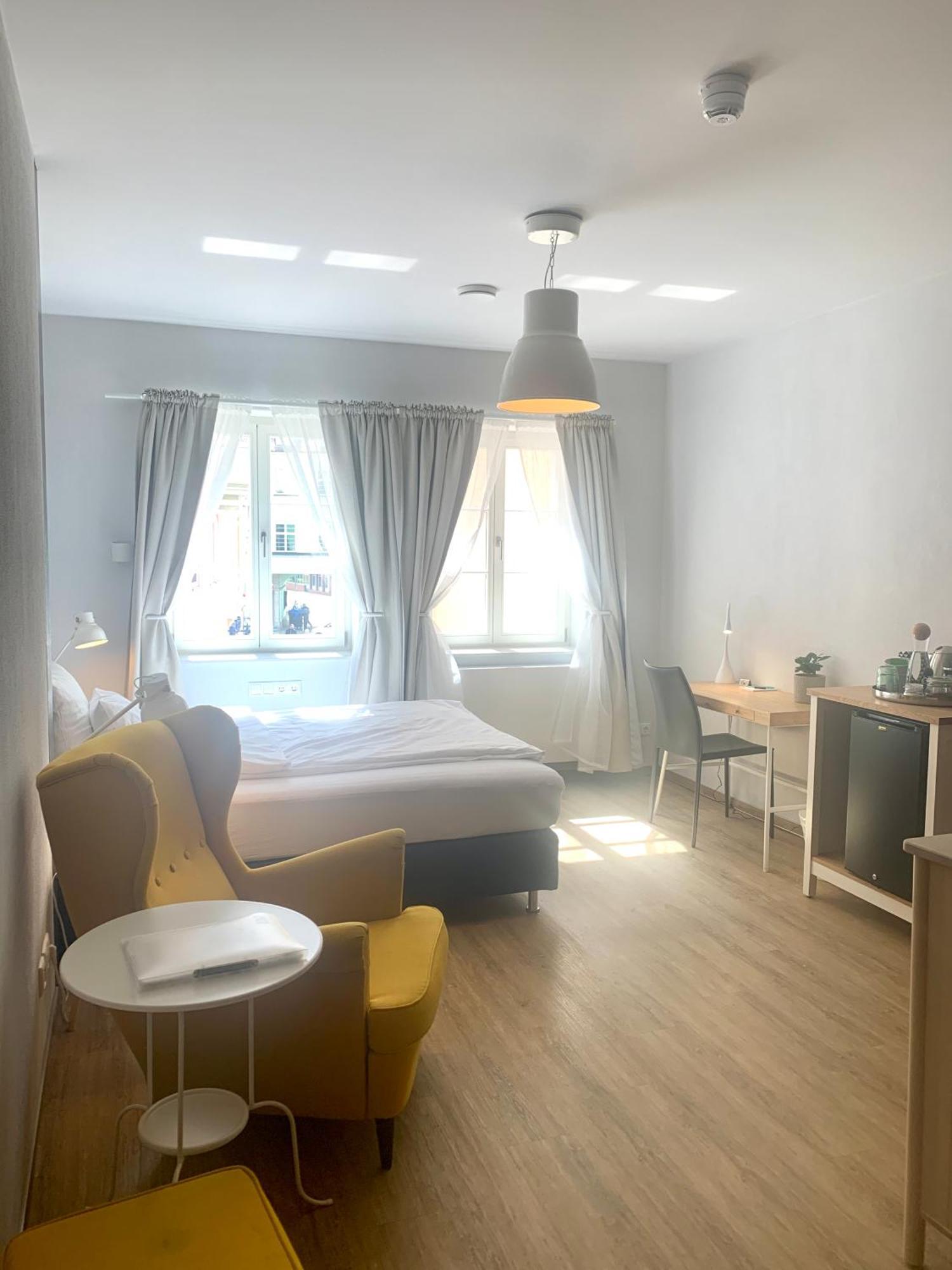 Markt 15 Gaestehaus Зенфтенберг Номер фото